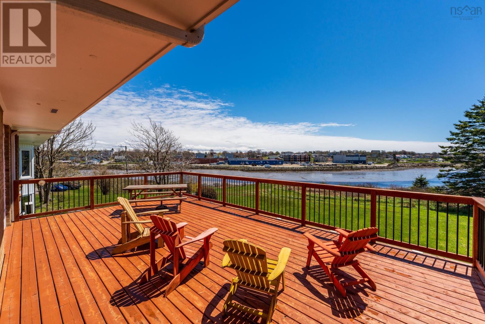18-20 Harbourview Drive - 42