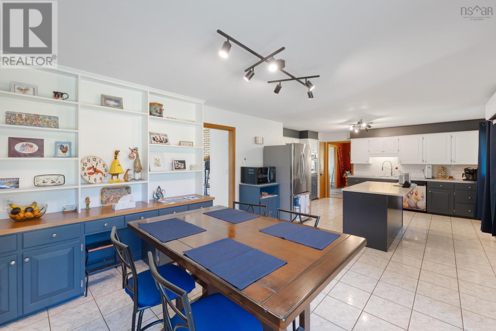 18-20 Harbourview Drive - 9