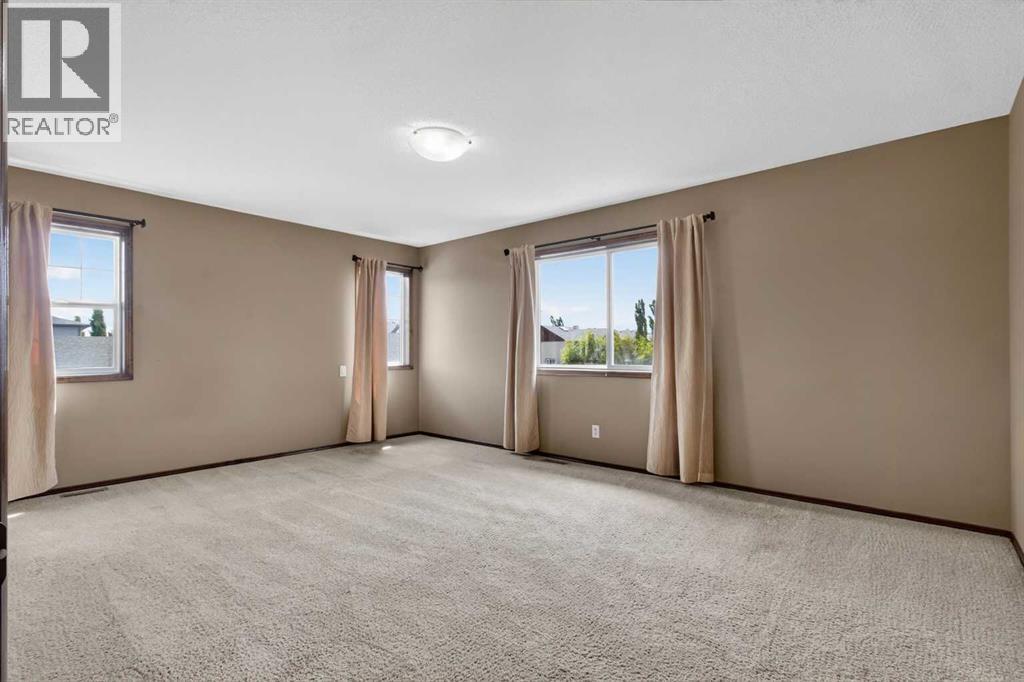 139 Panamount Street NW — photo 22