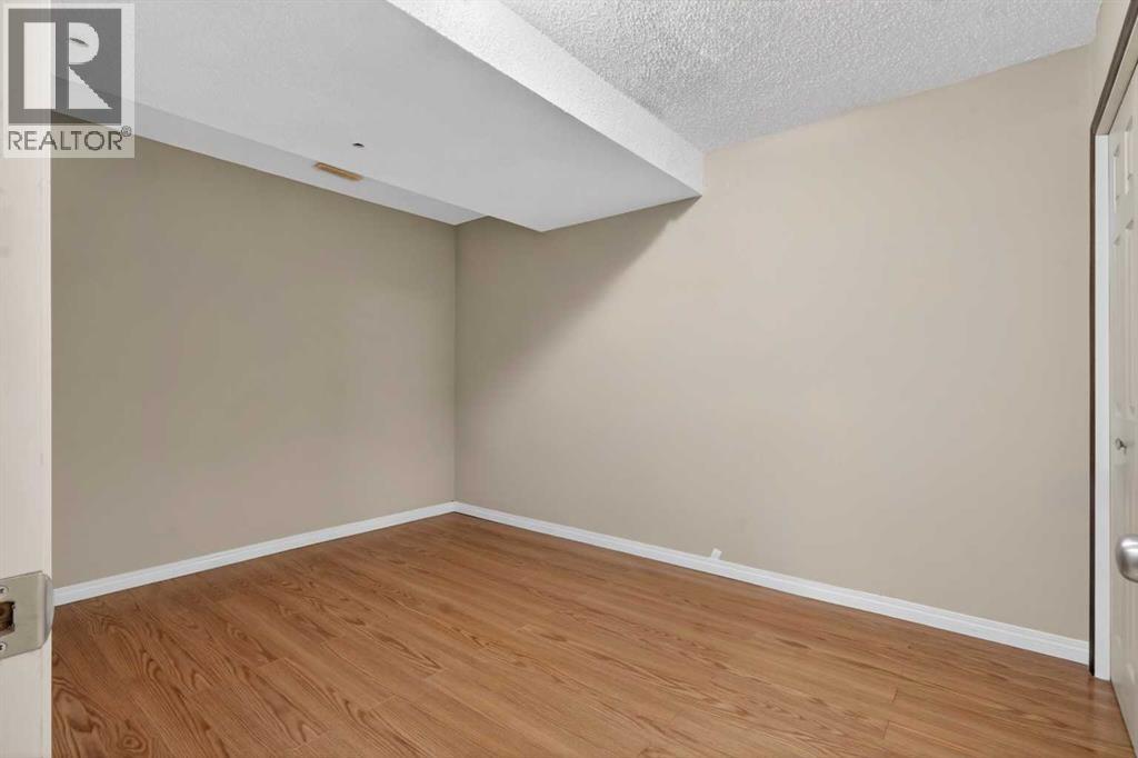 139 Panamount Street NW — photo 31