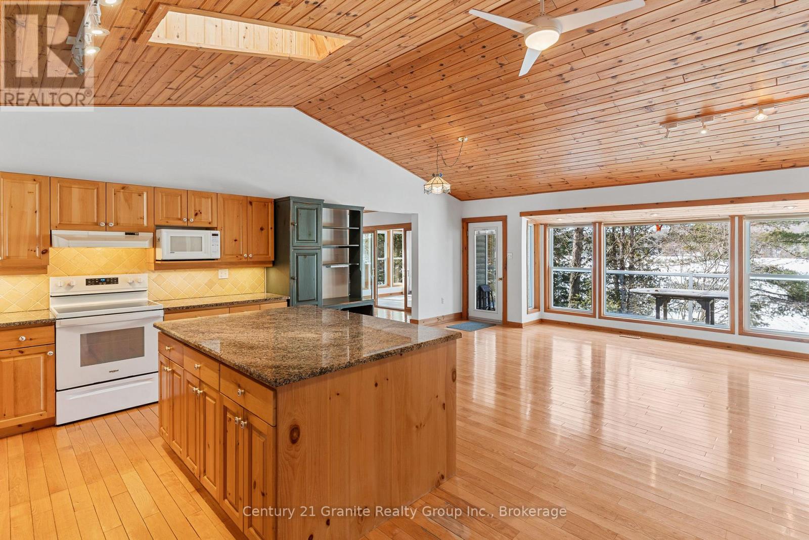 1058 KIPPS LANE - 18