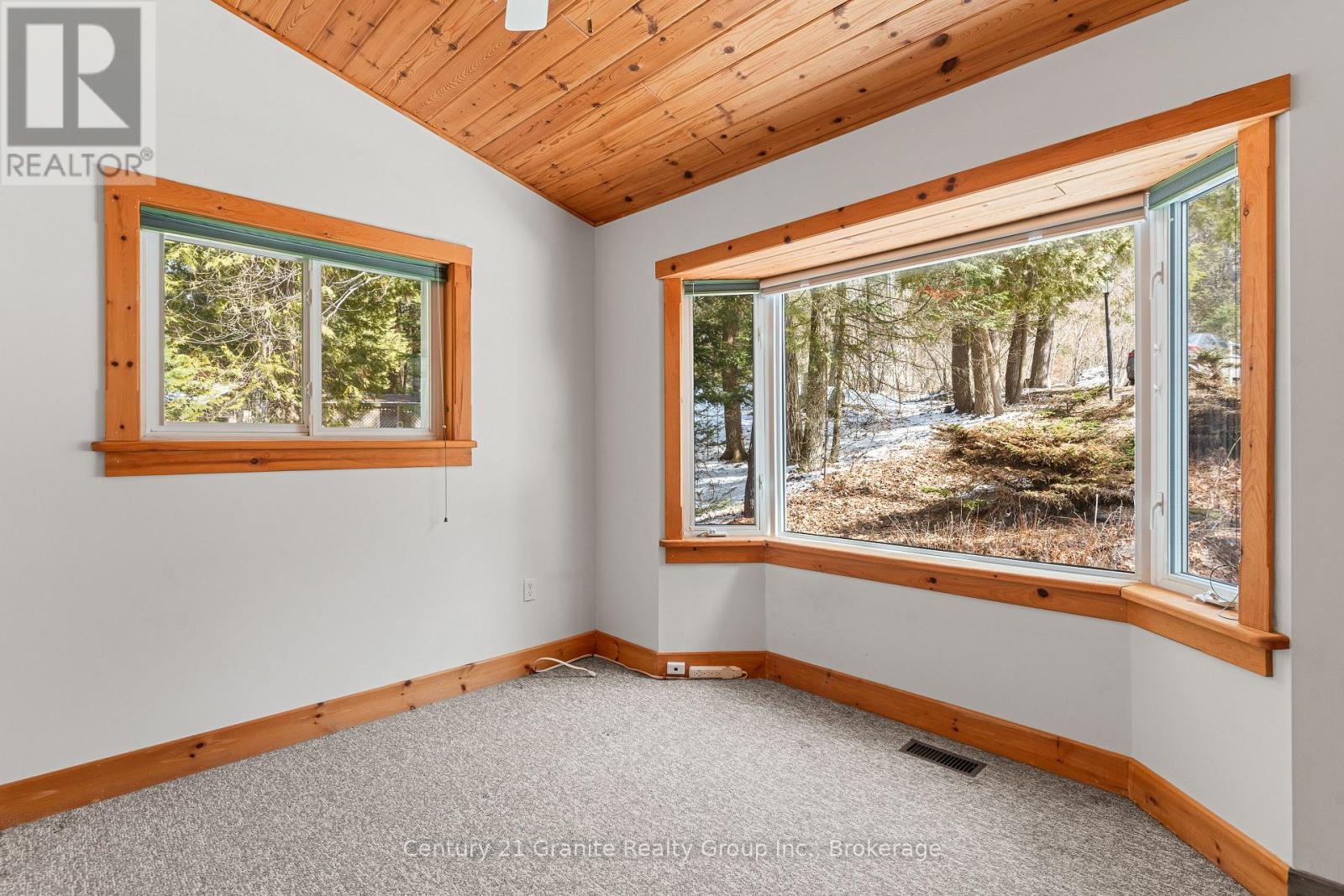 1058 KIPPS LANE - 30