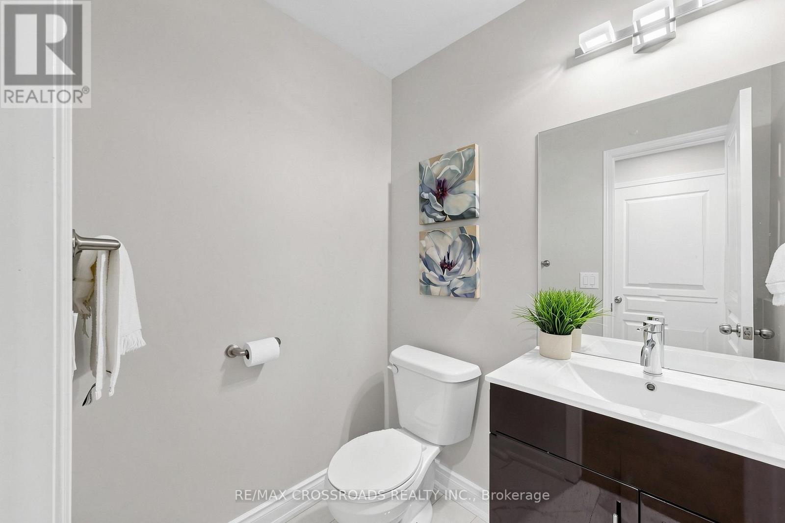 72 TELEGRAPH DRIVE - 22