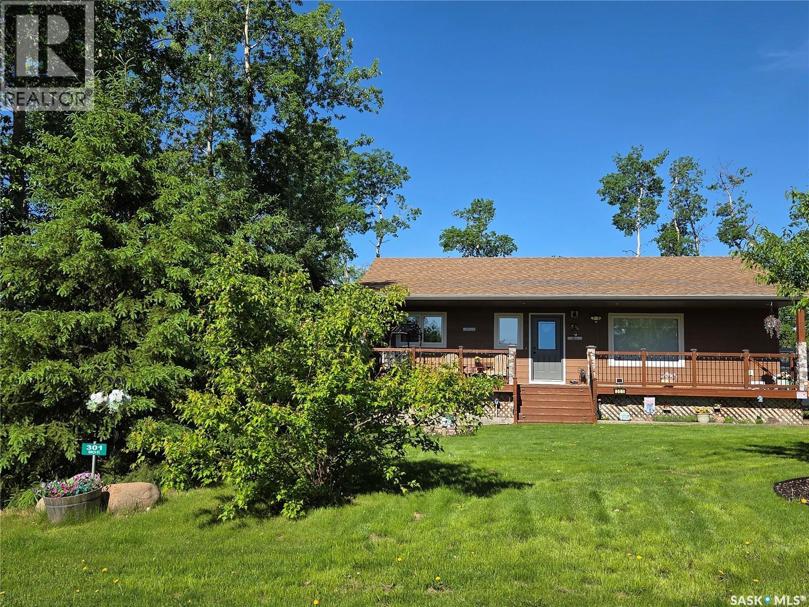 301 Birch STREET — photo 26