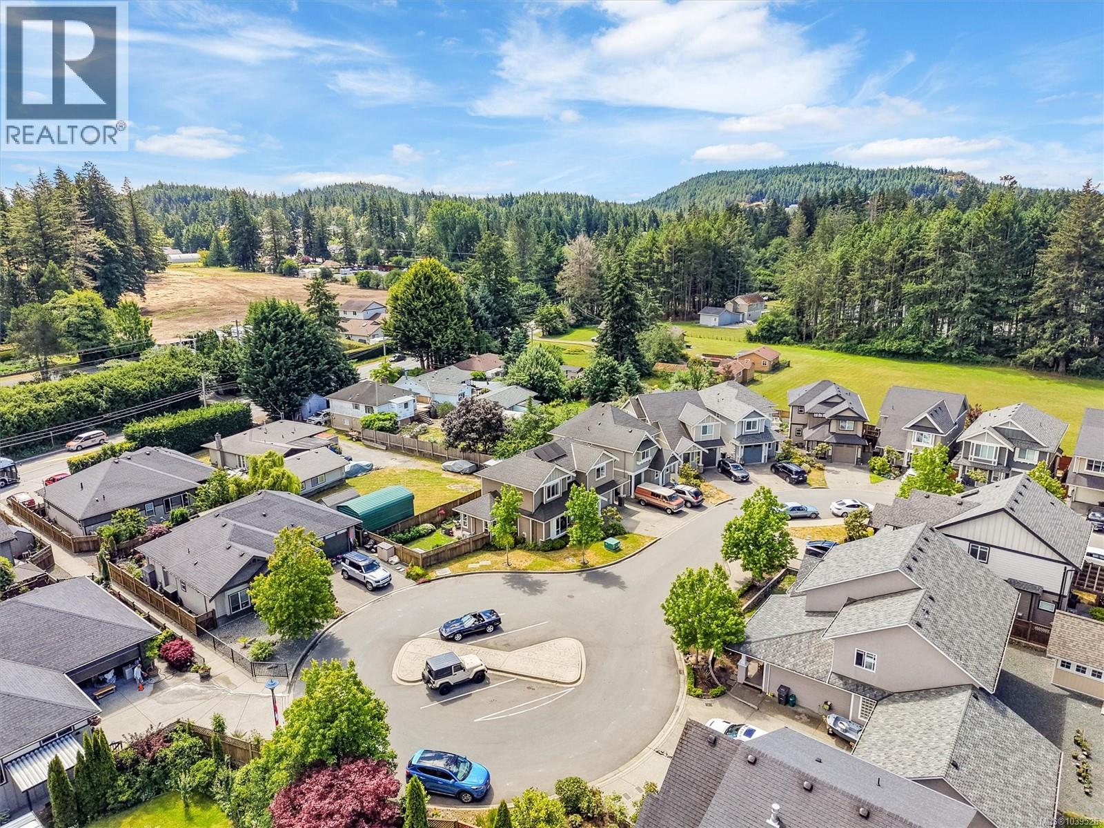 1286 McLeod Pl, Langford