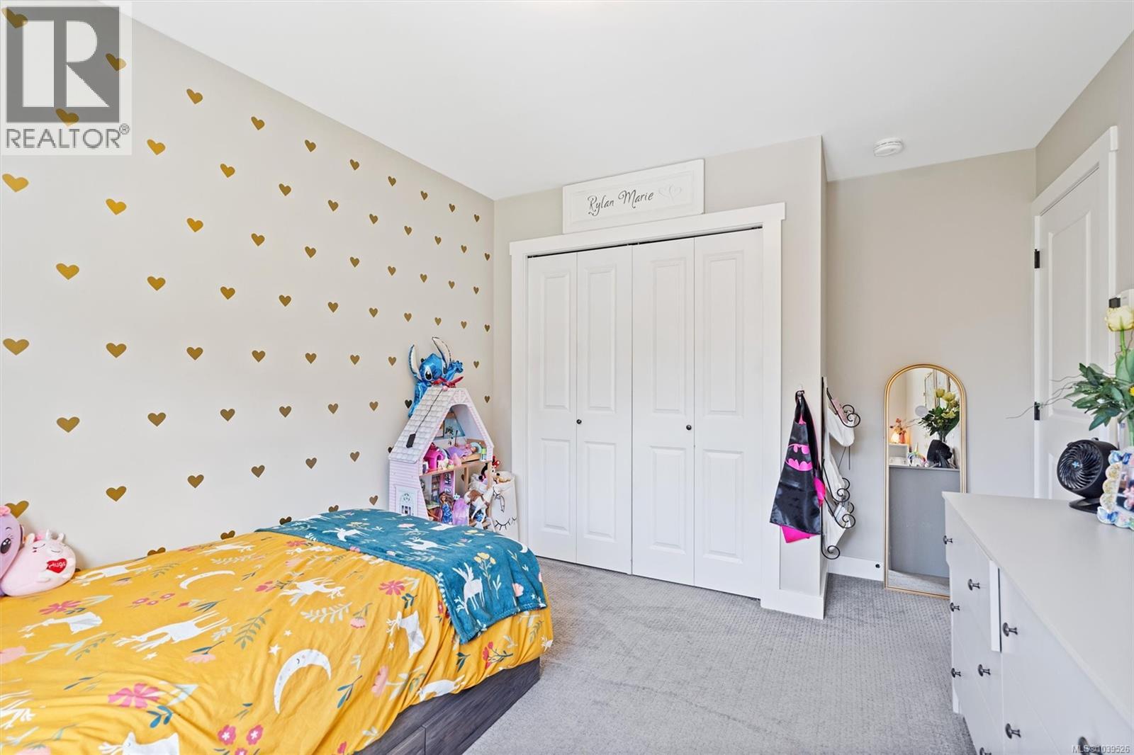 1286 McLeod Pl - 20