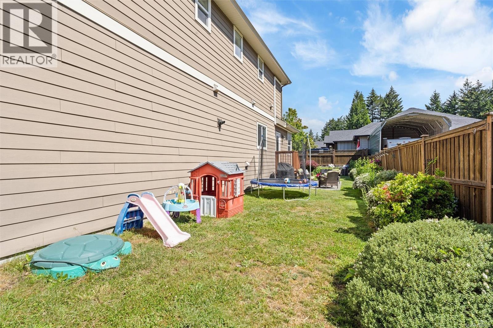 1286 McLeod Pl - 29
