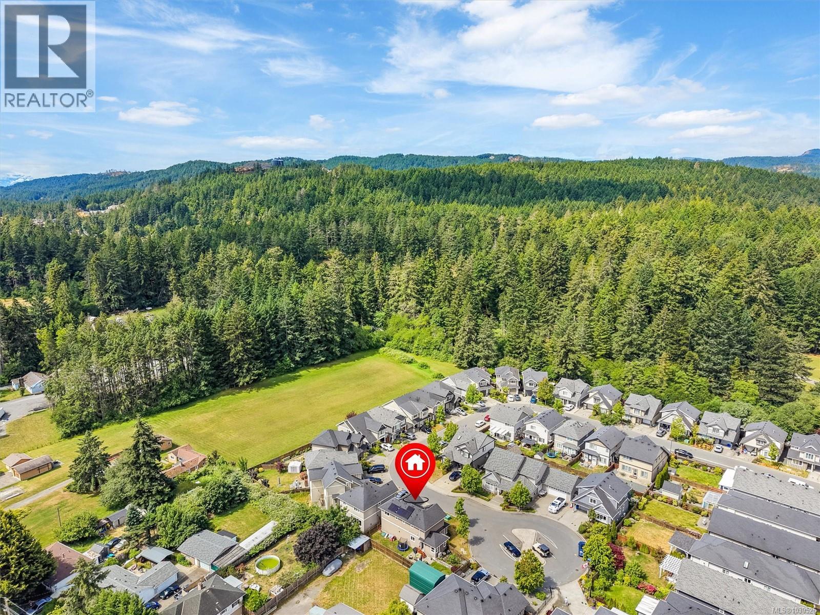 1286 McLeod Pl - 33