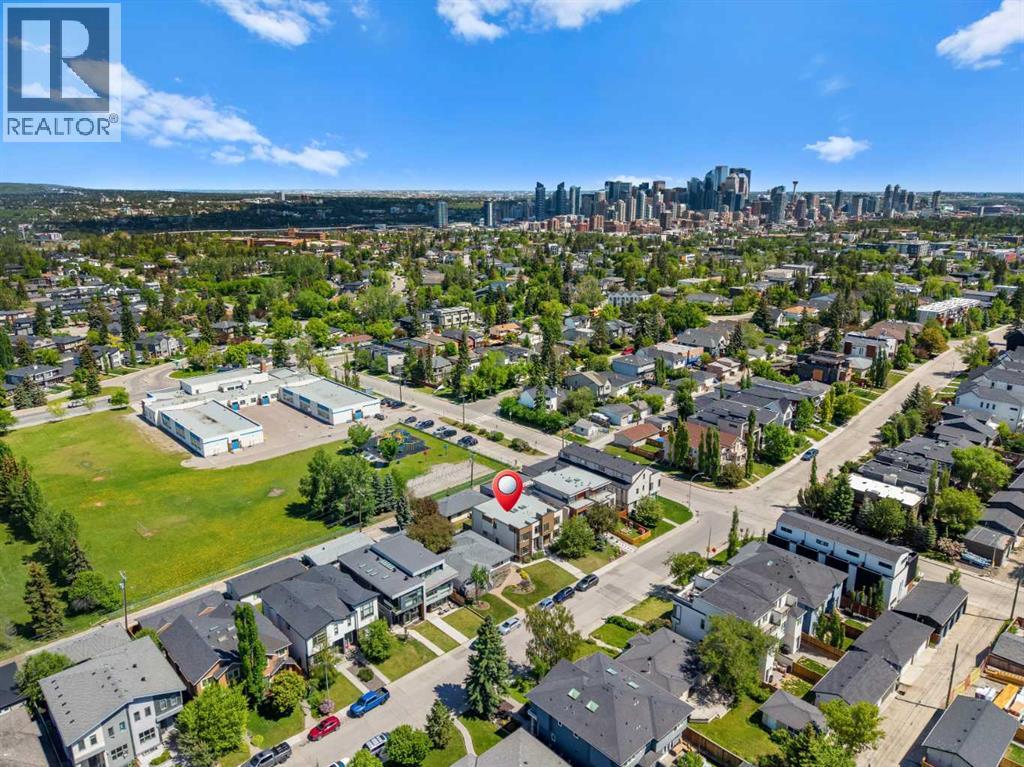 2412 28 Avenue SW - 48