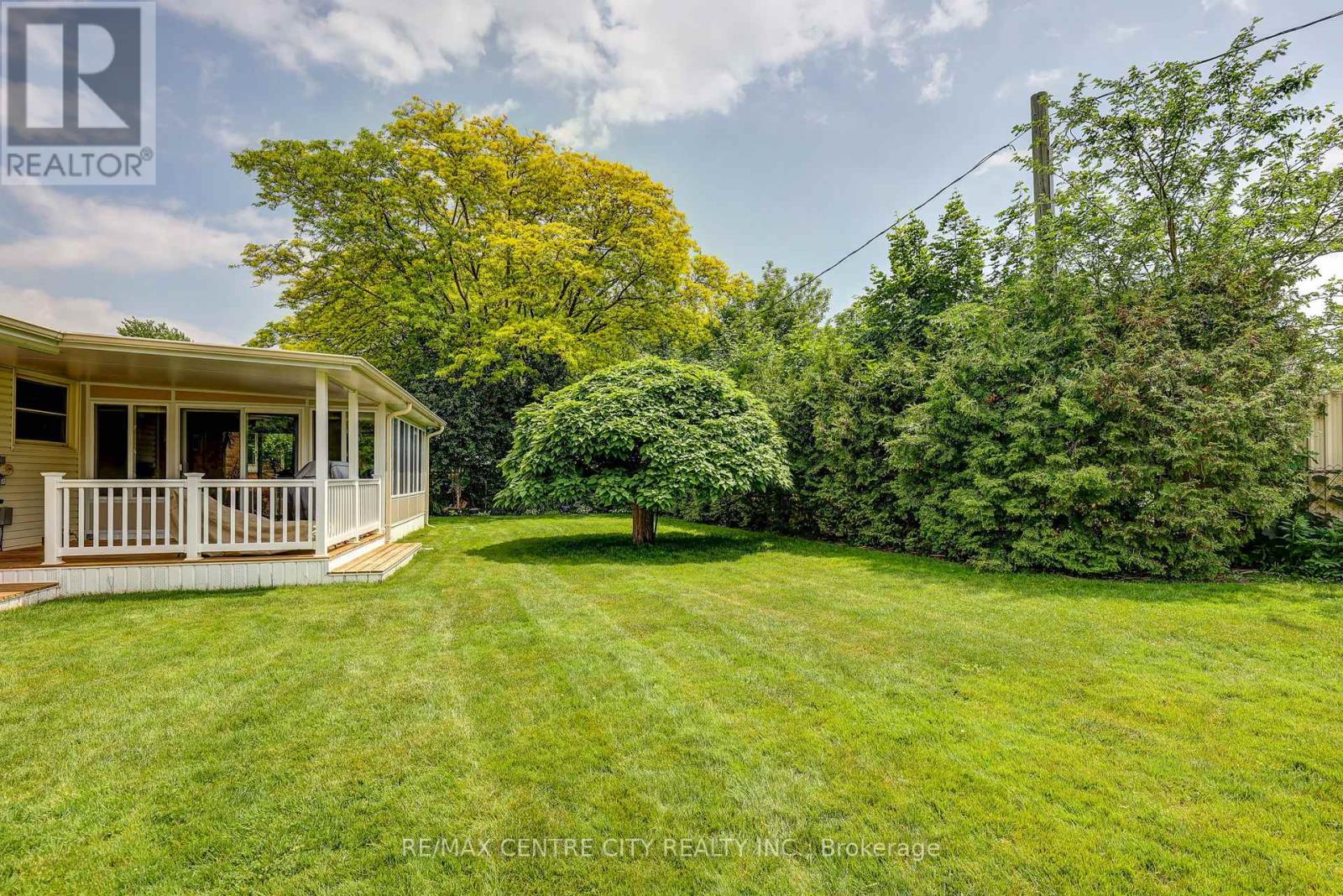 9 NORTHWOOD PLACE - 11