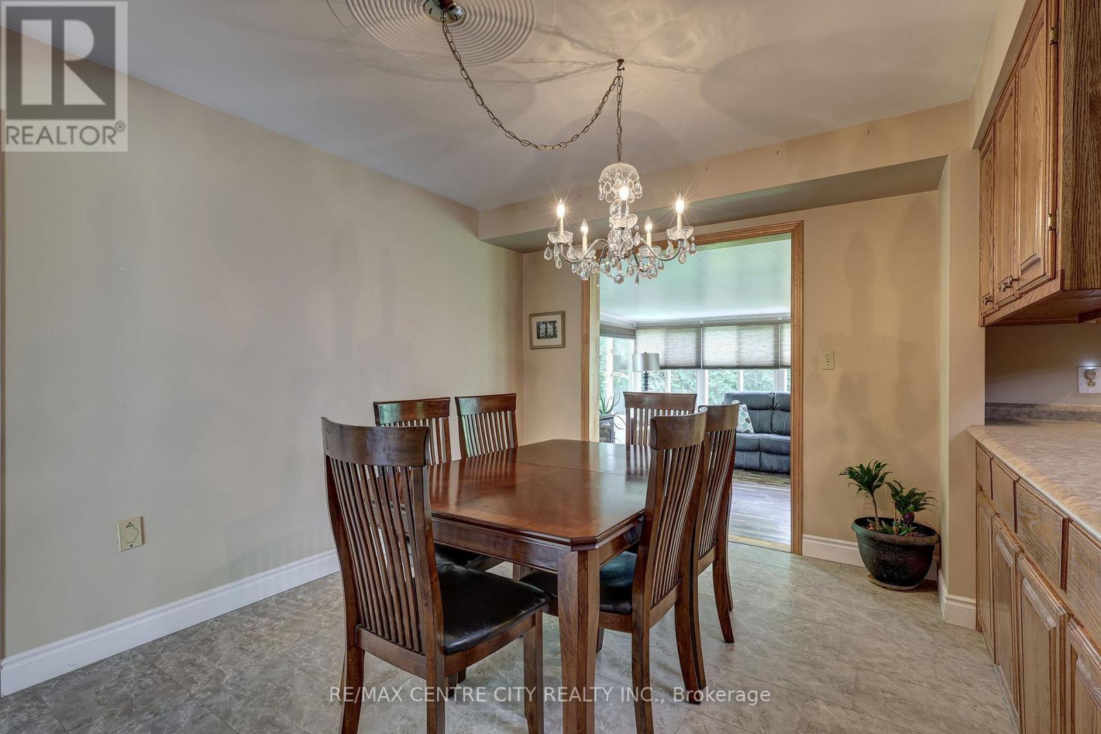 9 NORTHWOOD PLACE - 24
