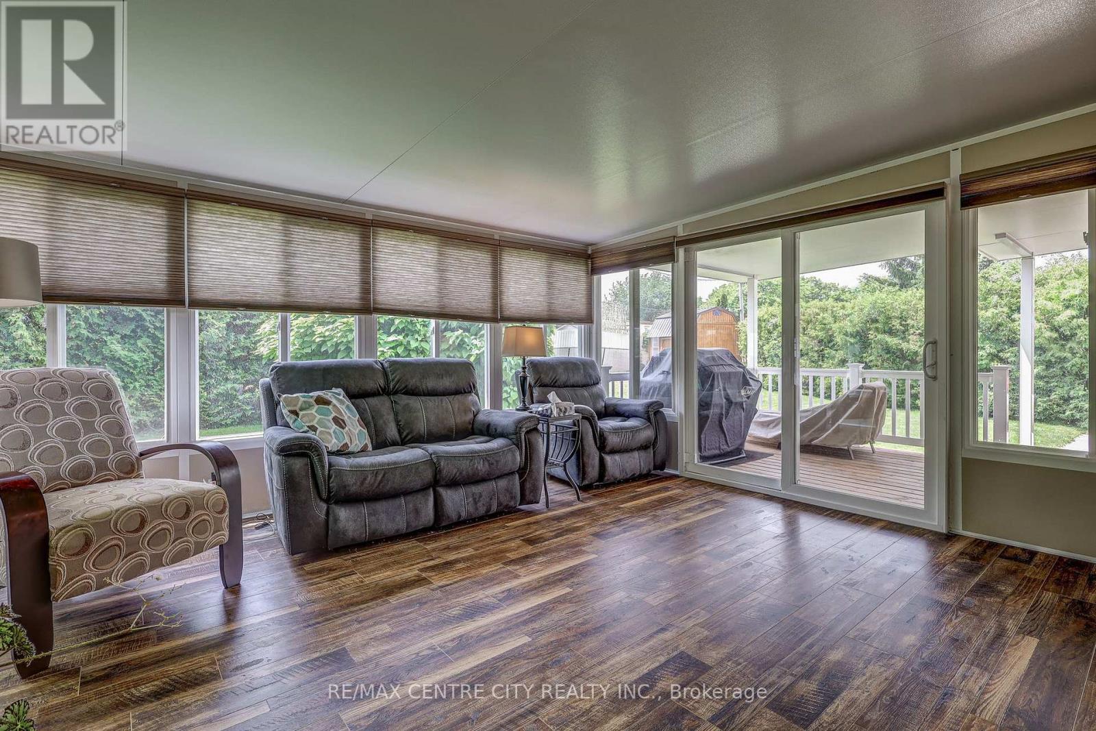 9 NORTHWOOD PLACE - 32