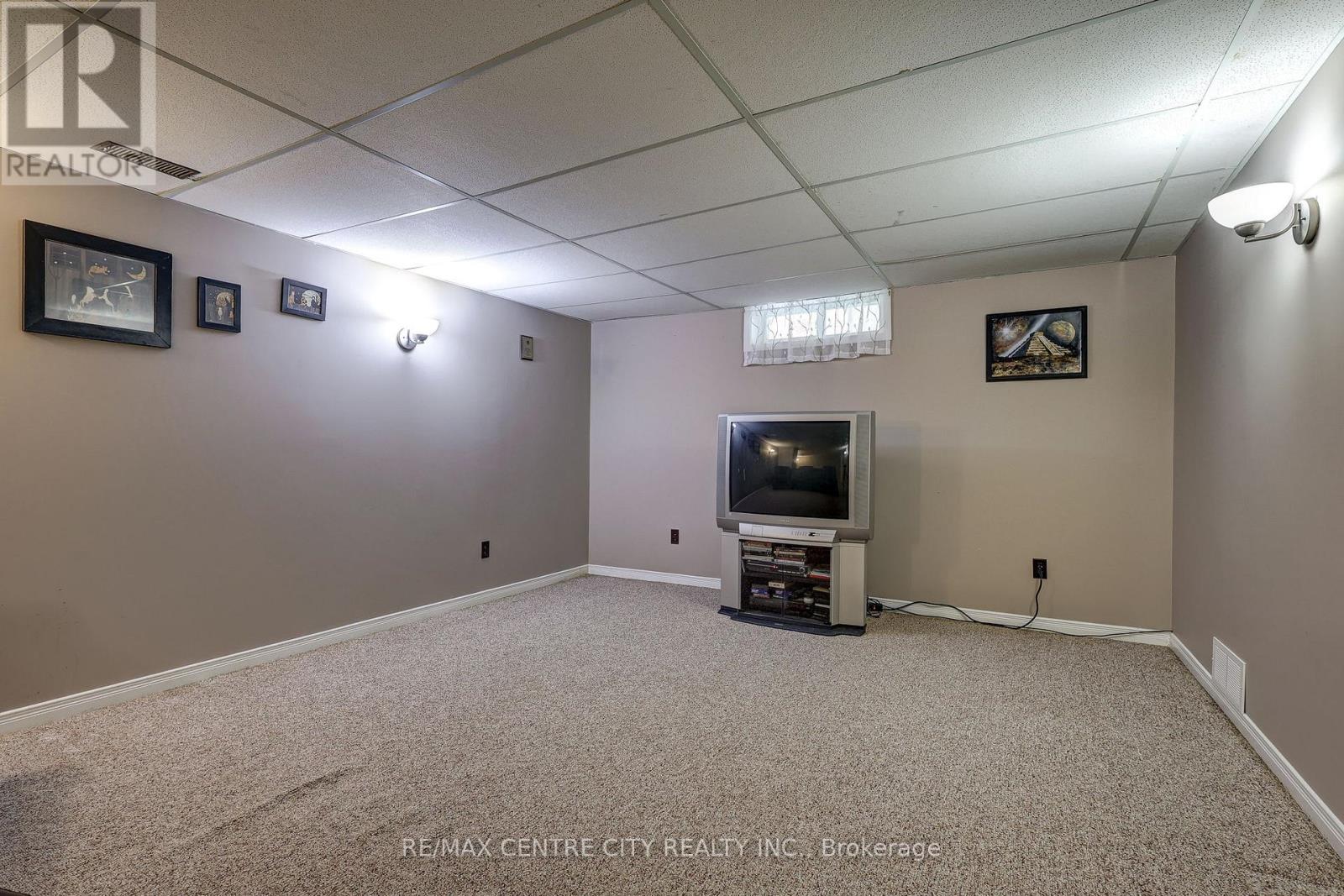 9 NORTHWOOD PLACE - 47