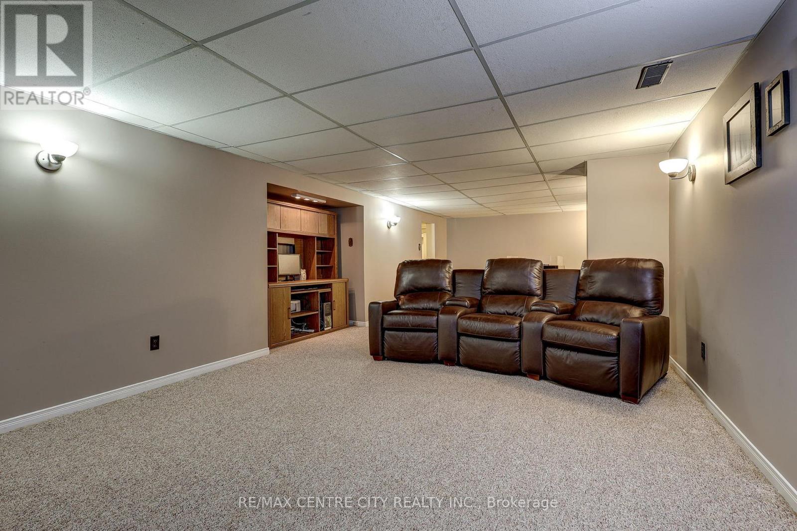 9 NORTHWOOD PLACE - 48