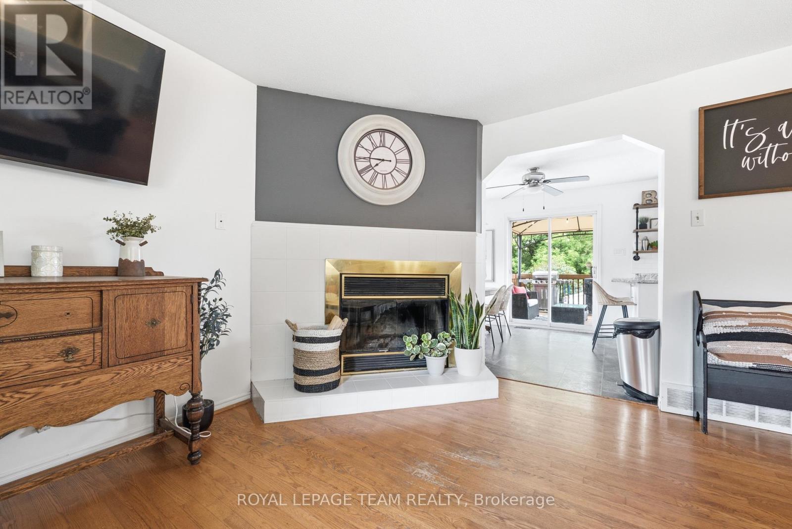58 SEVENTH AVENUE - 13