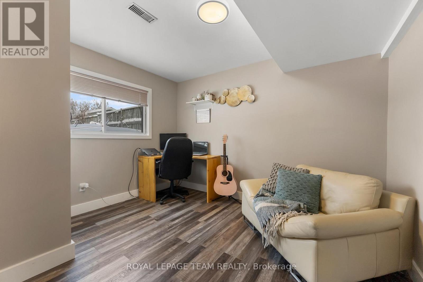 58 SEVENTH AVENUE - 27