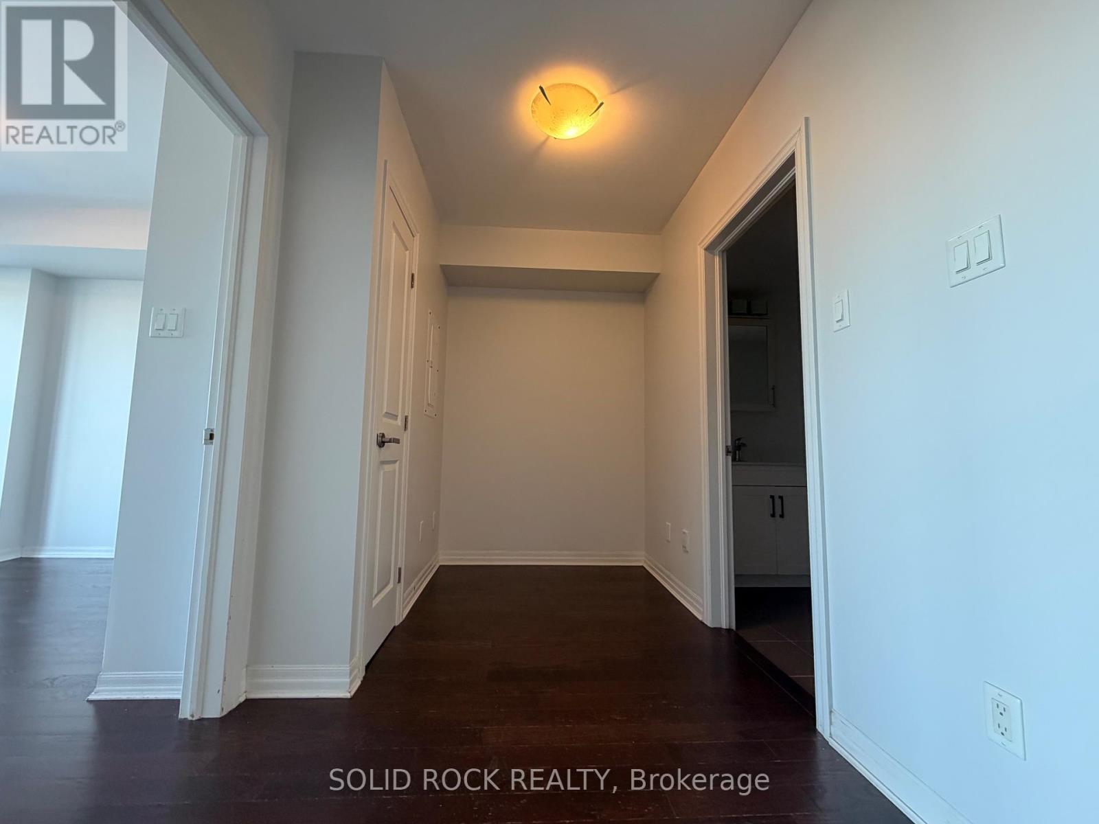 1 Bed, 1 Bath House for Rent in Ottawa – 1803 – 195 BESSERER STREET, Ottawa – MLS# X13441180 - Image 16
