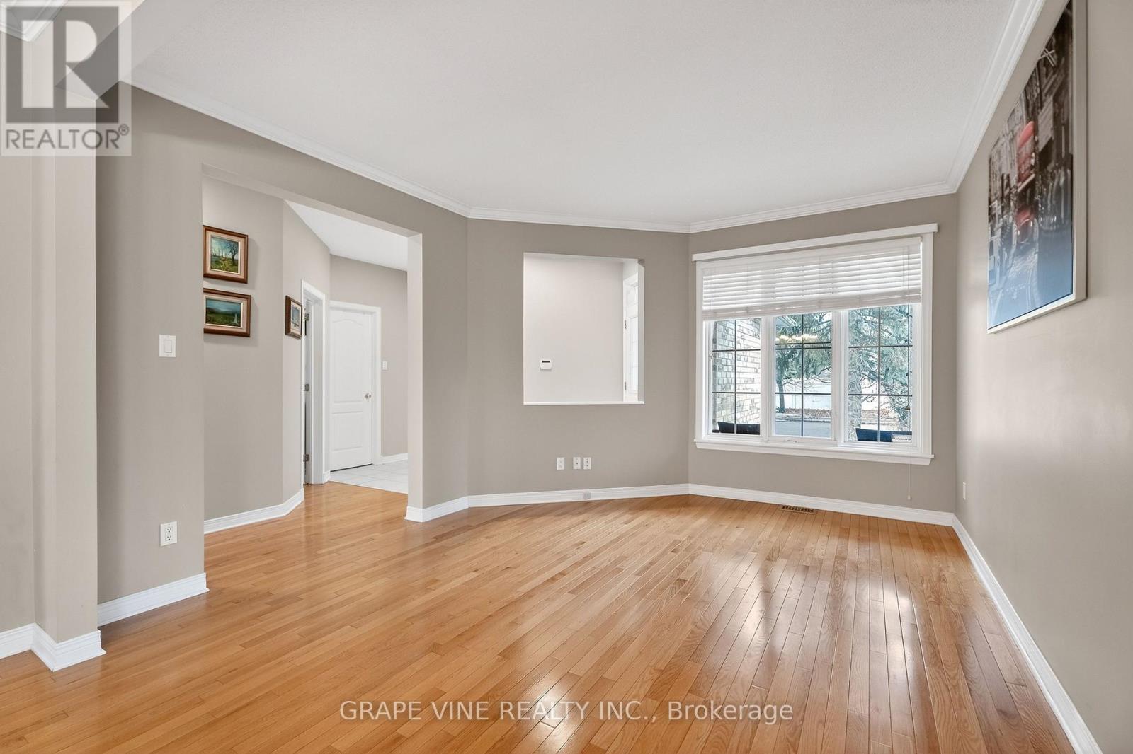 103 ROWALLEN PLACE - 11