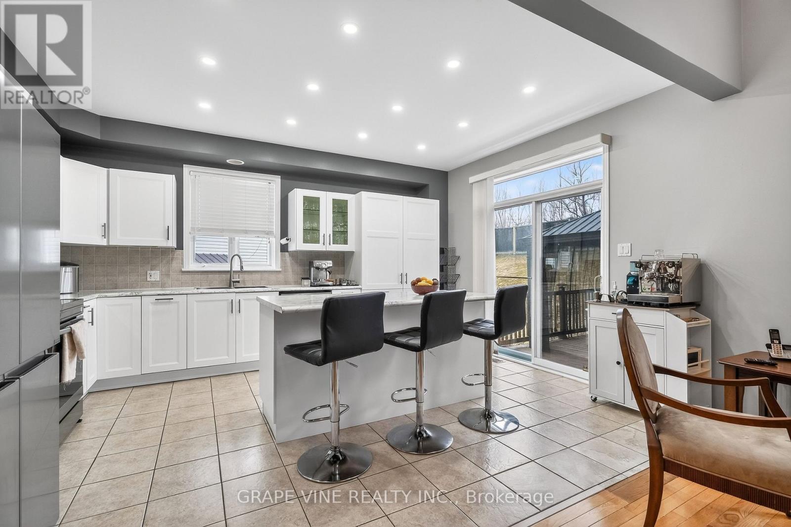 103 ROWALLEN PLACE - 19