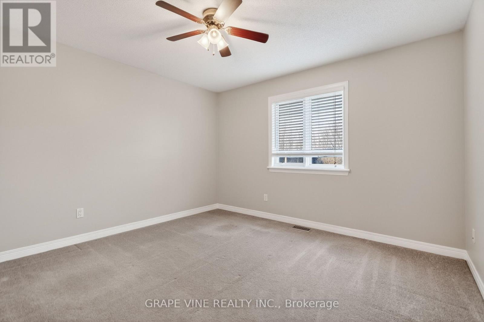 103 ROWALLEN PLACE - 25