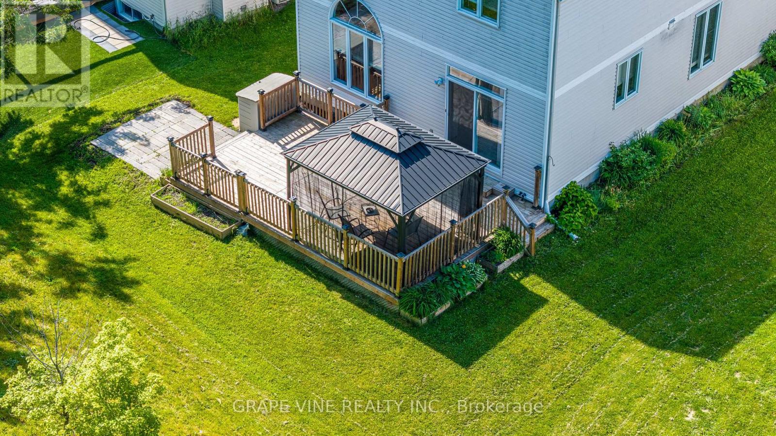 103 ROWALLEN PLACE - 42