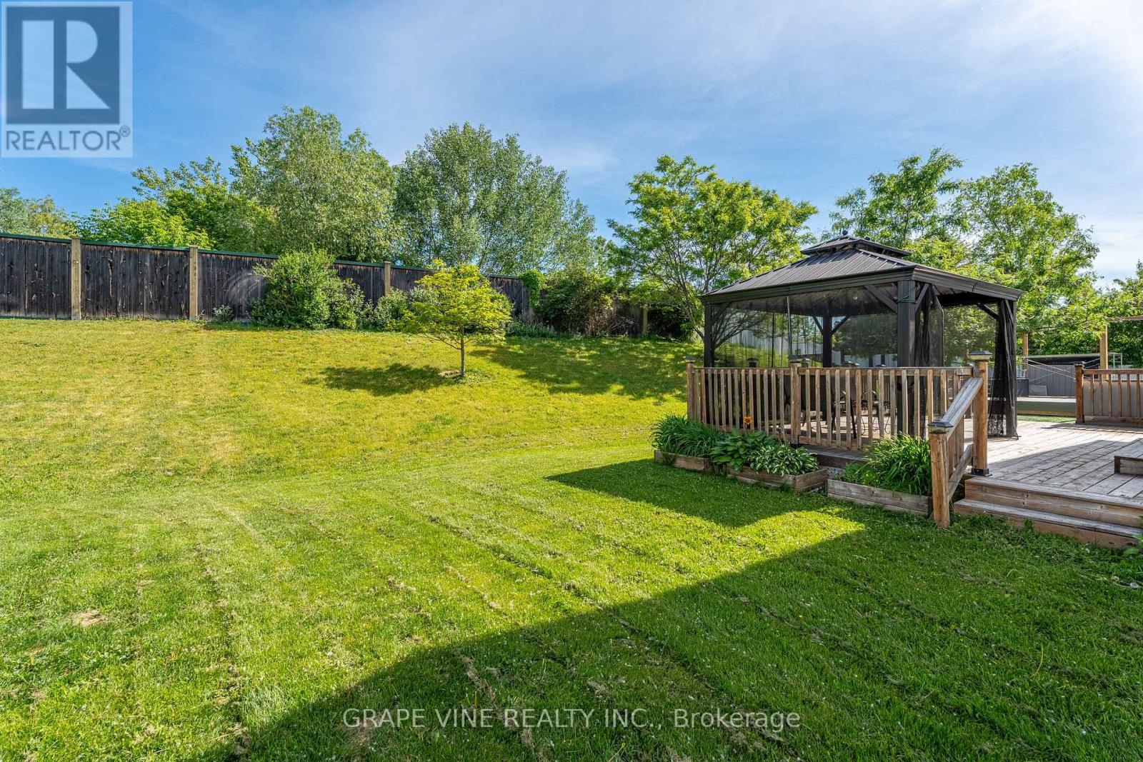103 ROWALLEN PLACE - 47