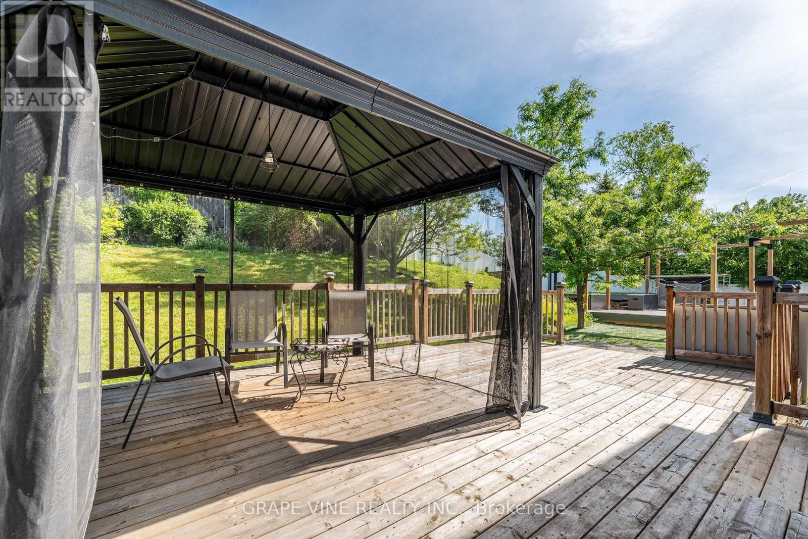 103 ROWALLEN PLACE - 49