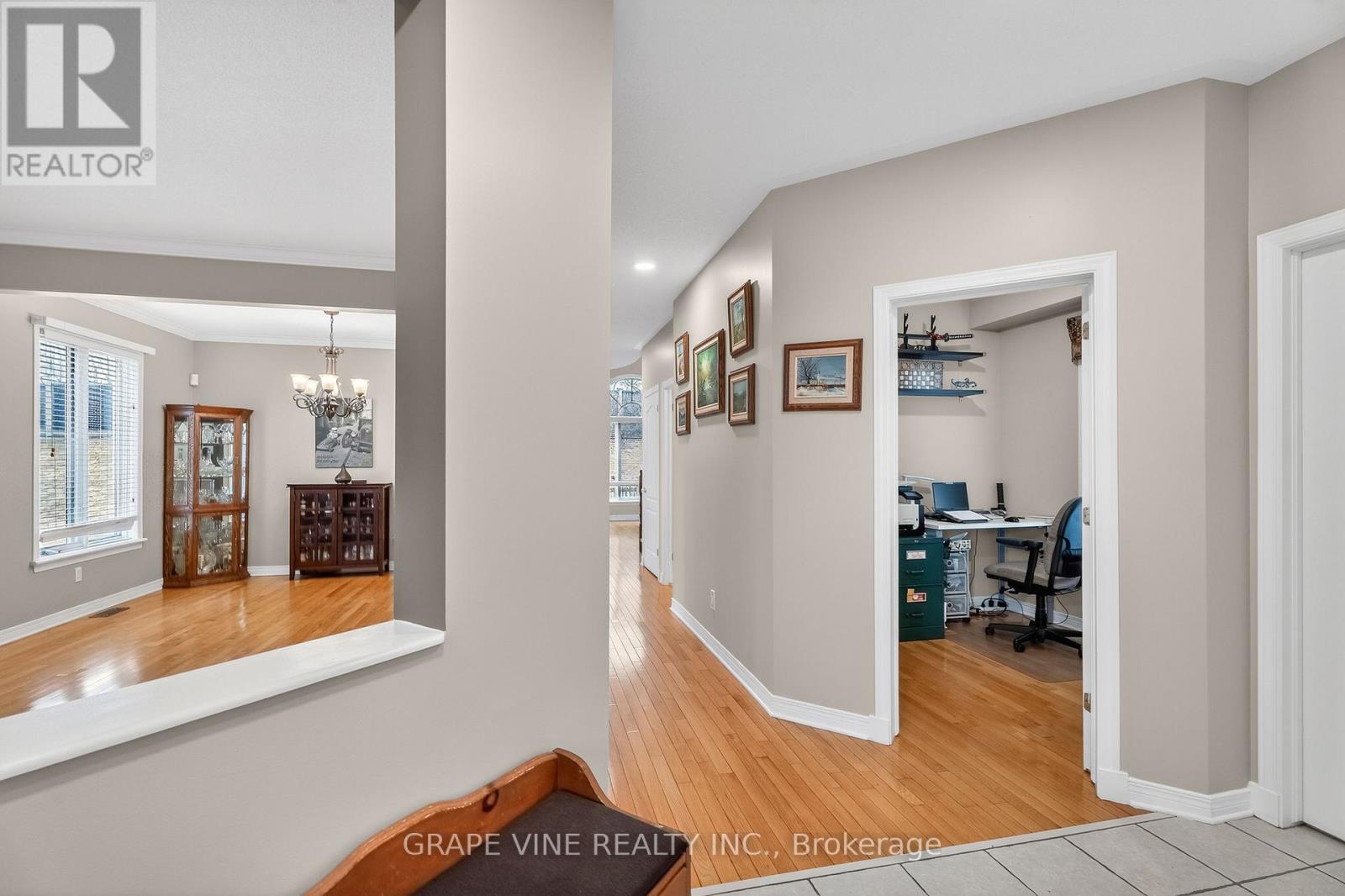 103 ROWALLEN PLACE - 8