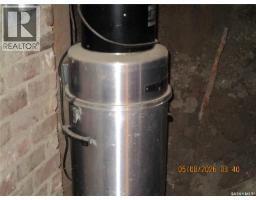 330 2nd Avenue E, Assiniboia, SK S0H0B0 Photo 16