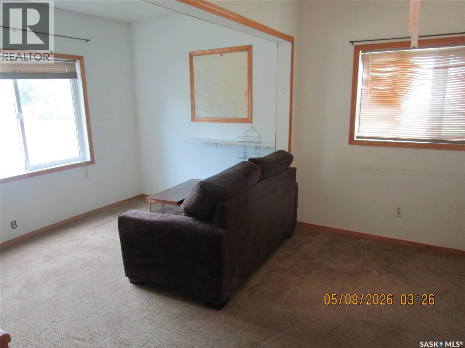 330 2ND AVENUE E - 18