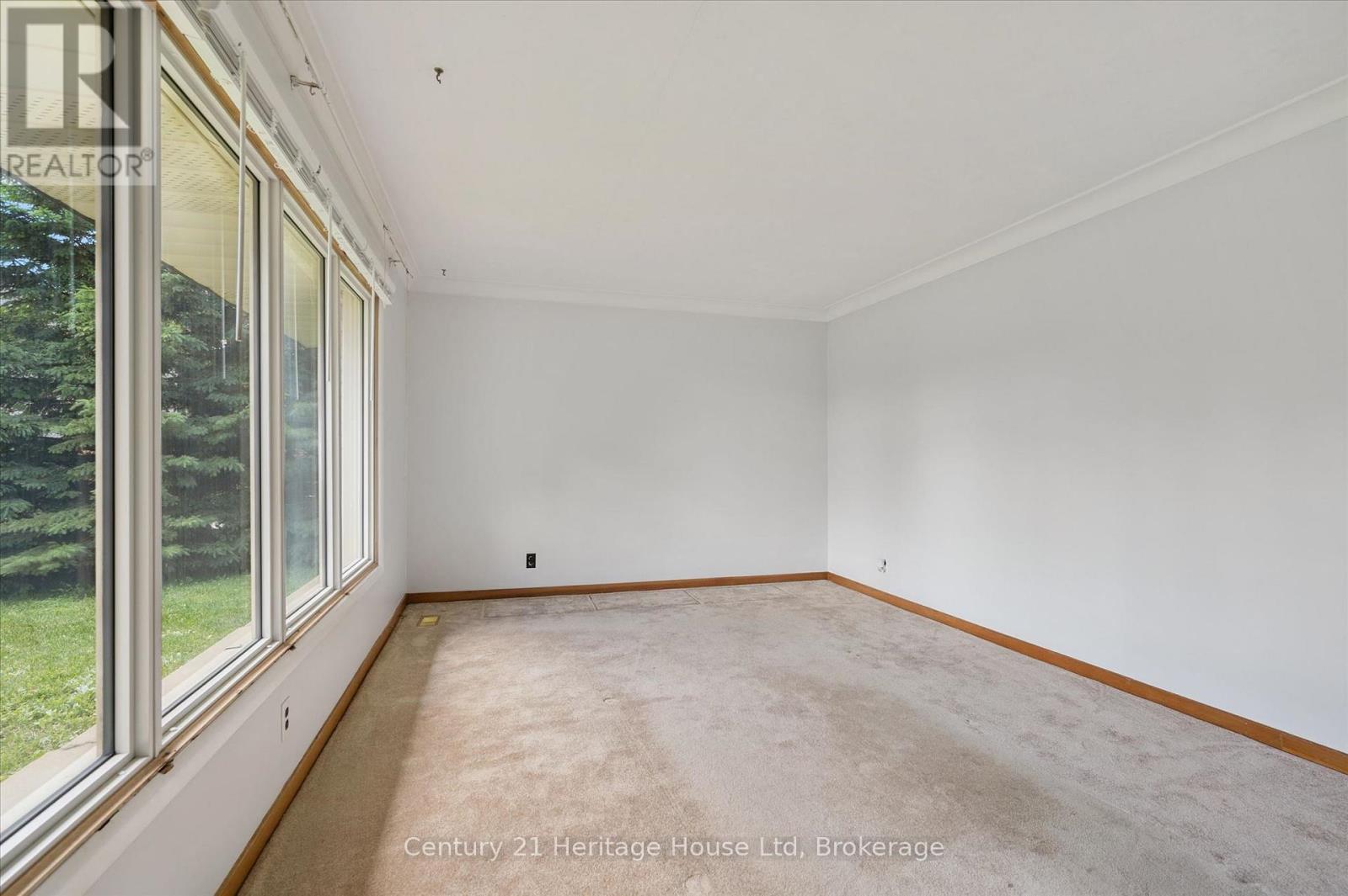 470 CAMERON STREET - 20