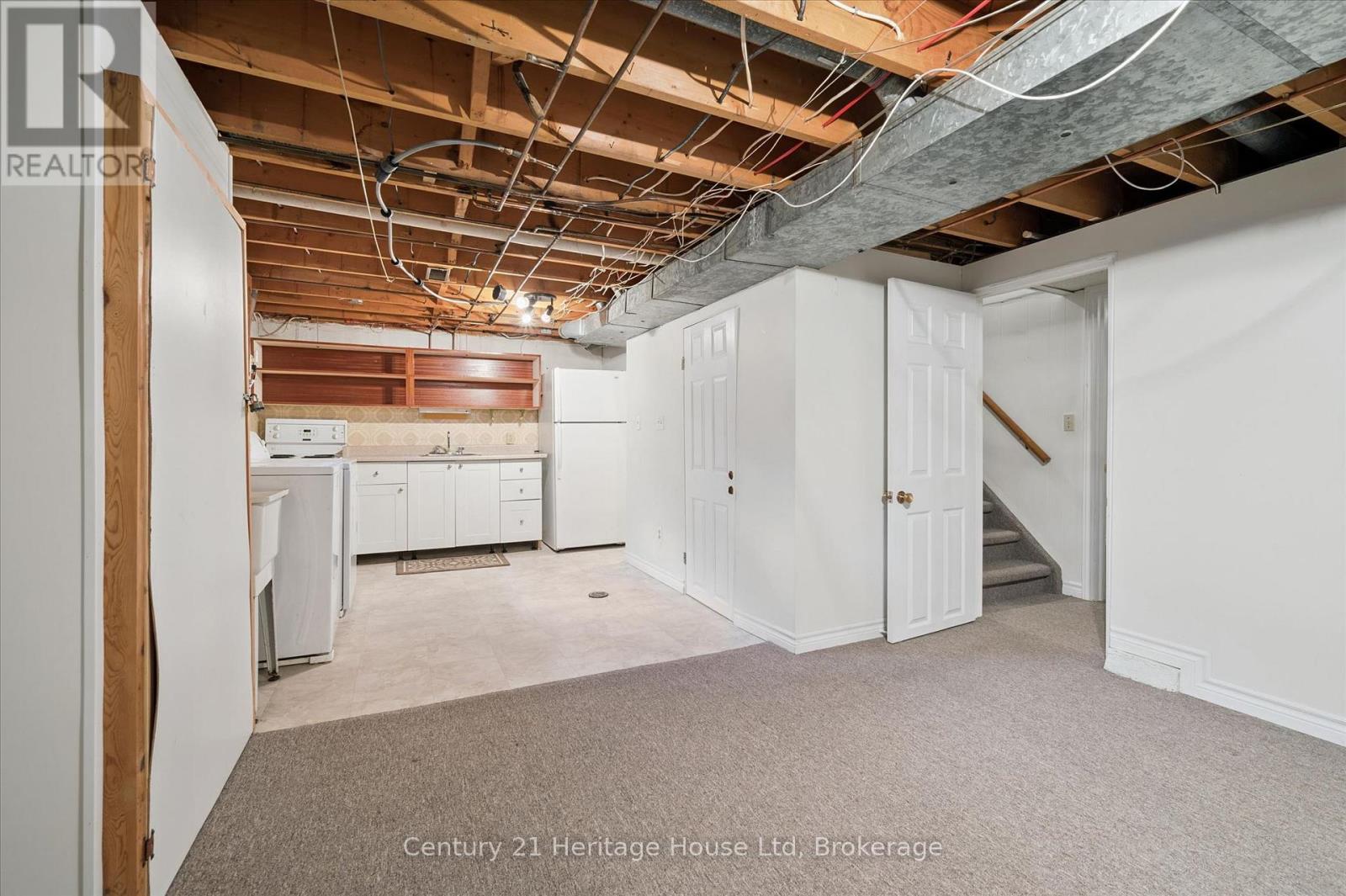 470 CAMERON STREET - 30