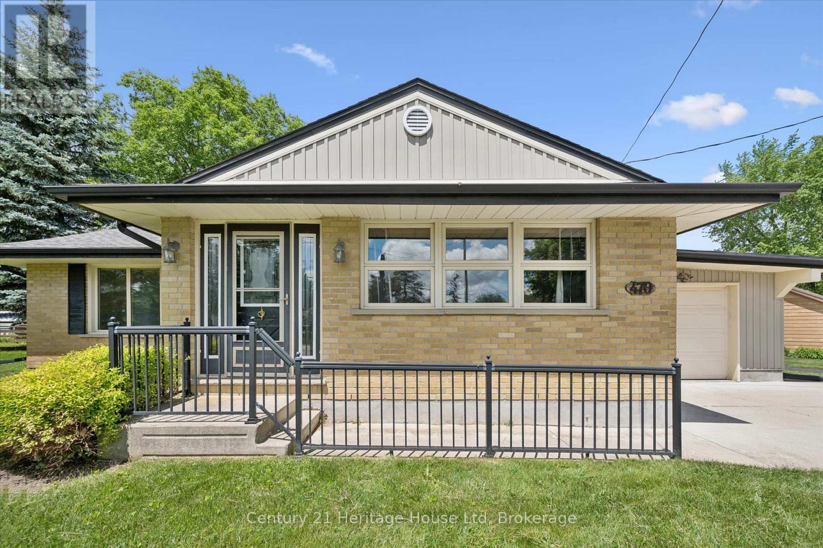 470 CAMERON STREET - 4
