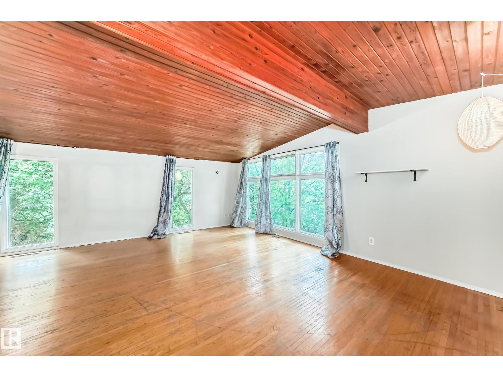 128 PINE ST - photo 4