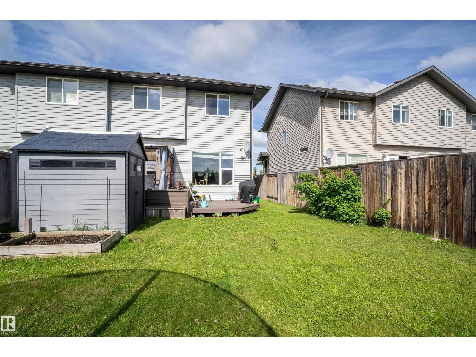 6807B 47 ST — photo 33
