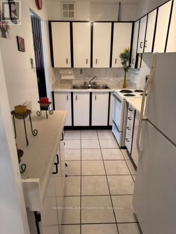 #407 3625 LAKE SHORE BOULEVARD W - 4