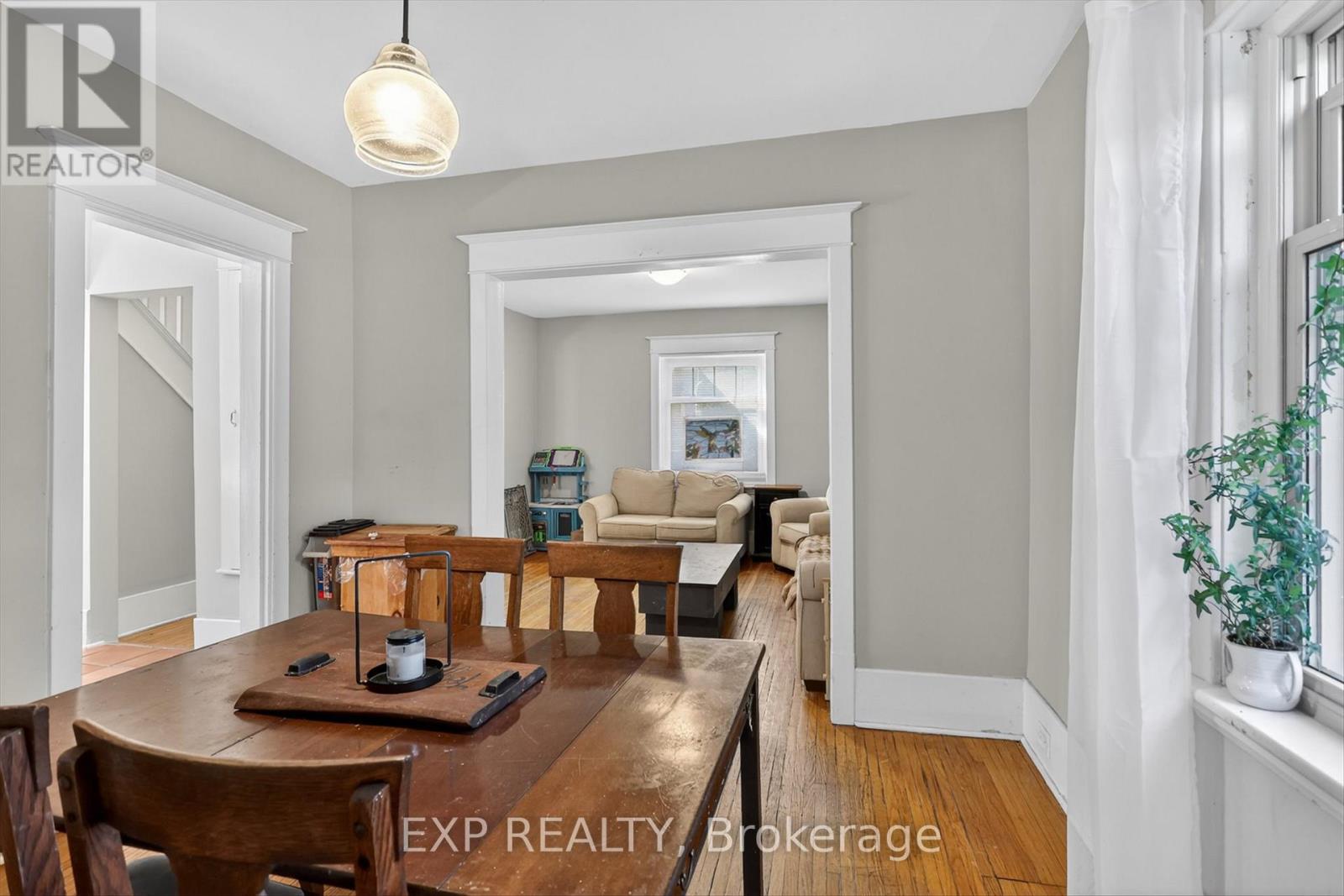 498 MCDONNEL STREET - 15