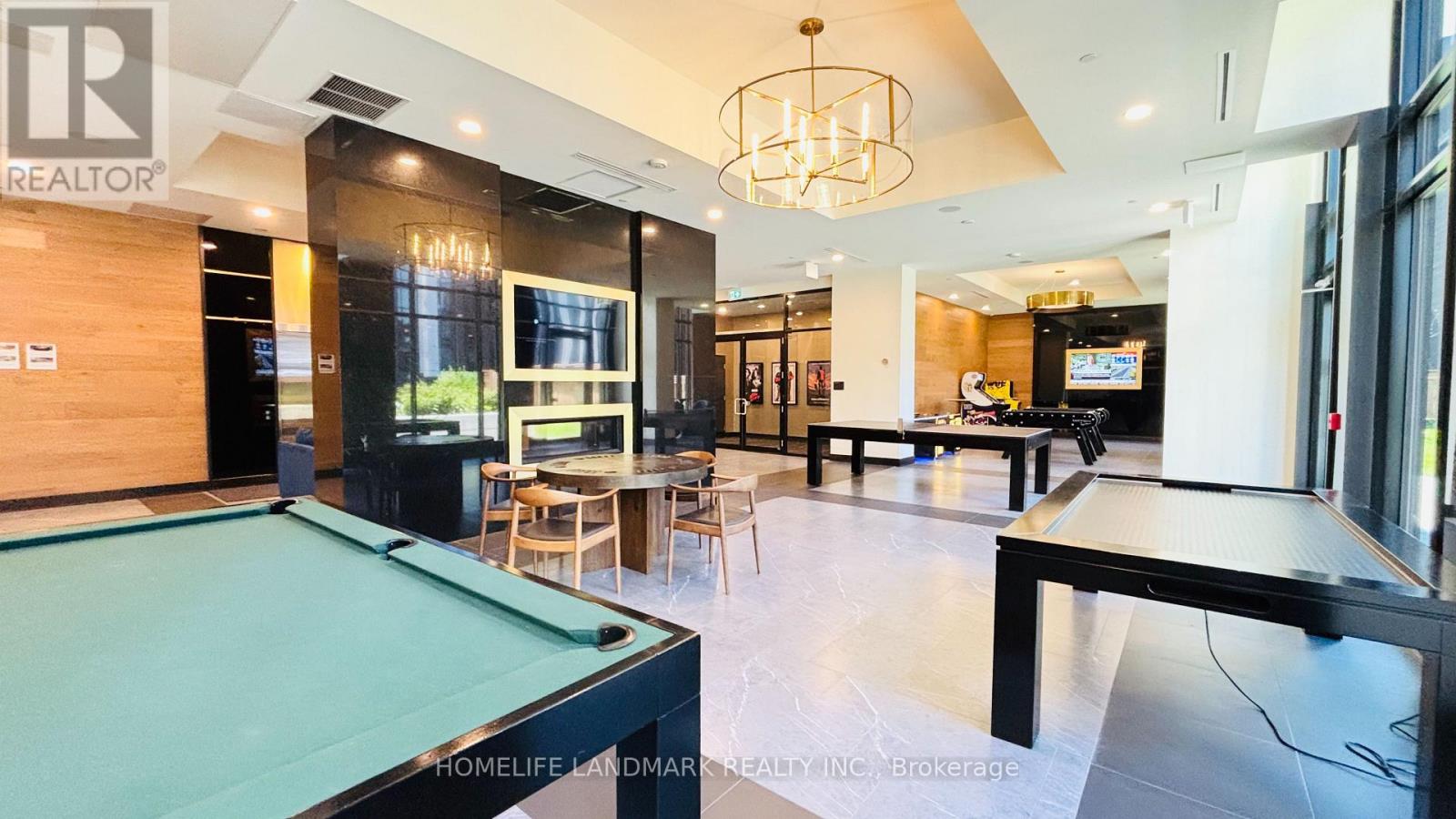 #1536 145 COLUMBIA STREET W - 39