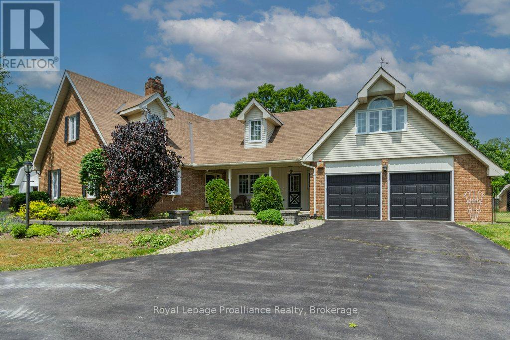 218 LOCK ROAD - 2