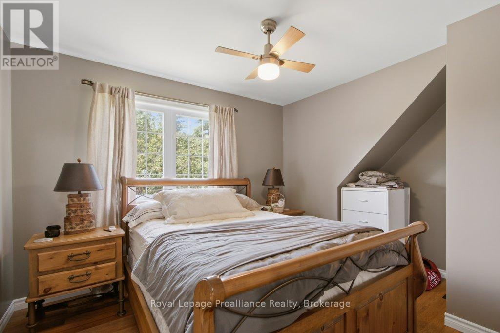 218 LOCK ROAD - 29
