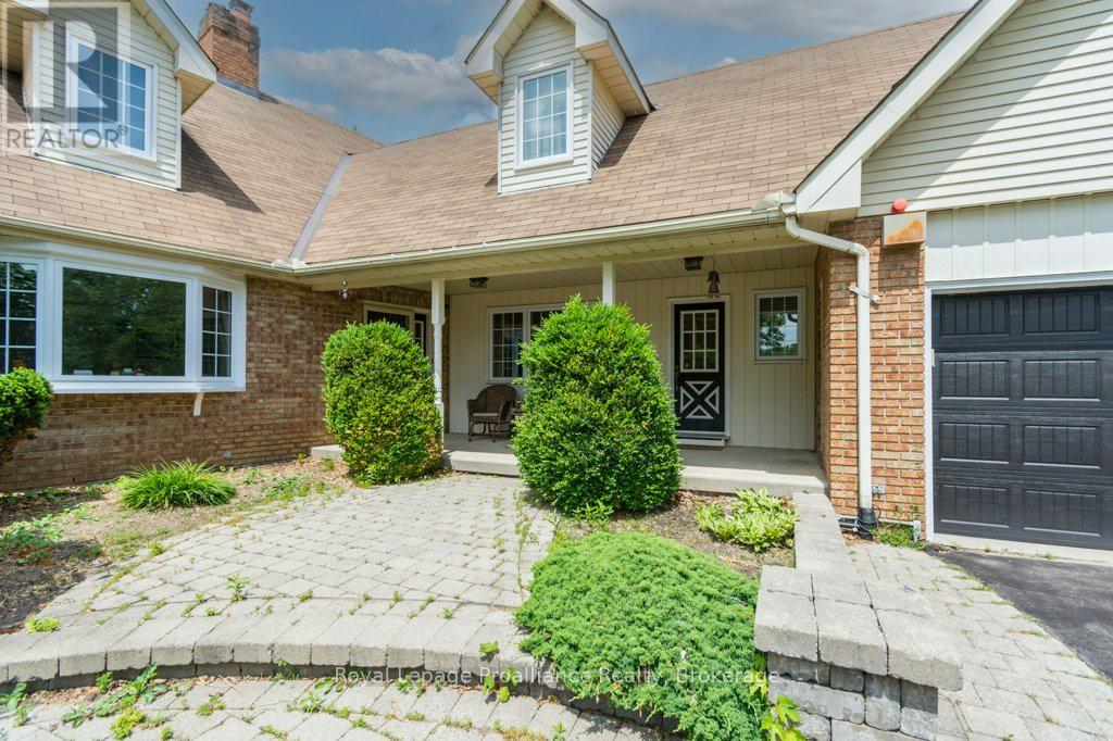 218 LOCK ROAD - 3