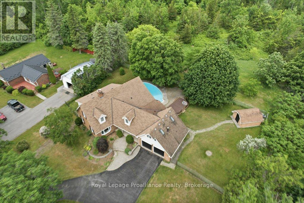 218 LOCK ROAD - 4