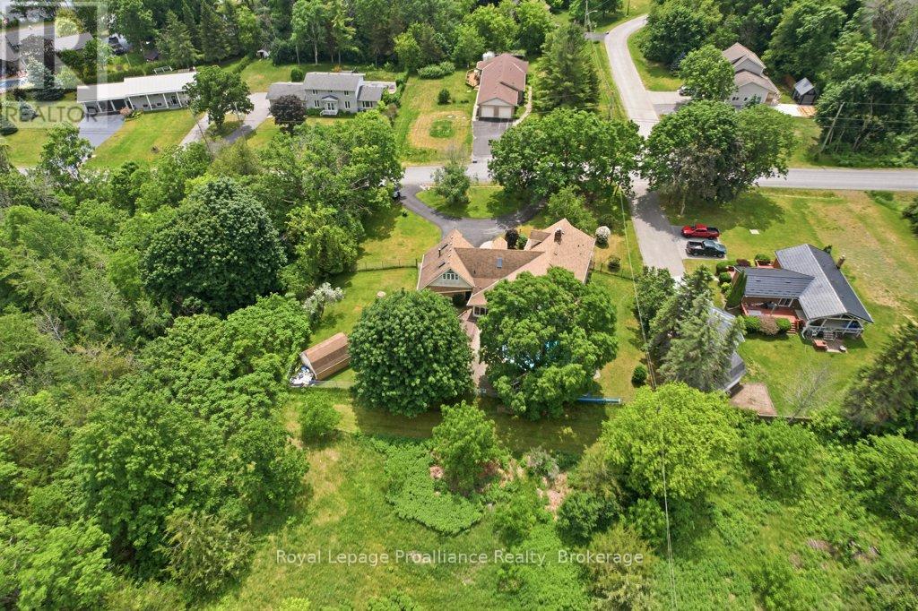218 LOCK ROAD - 6