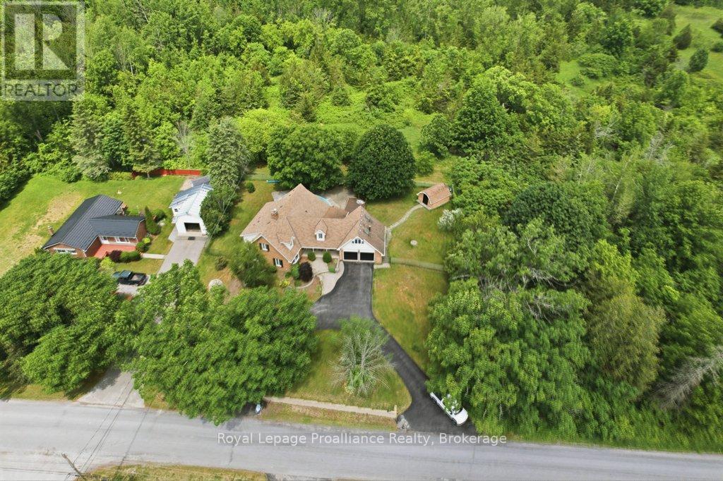218 LOCK ROAD - 7