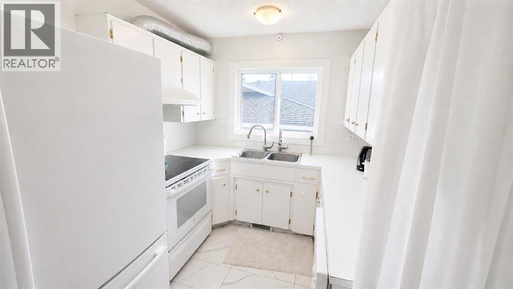 5806 Dalgleish Road NW - 12