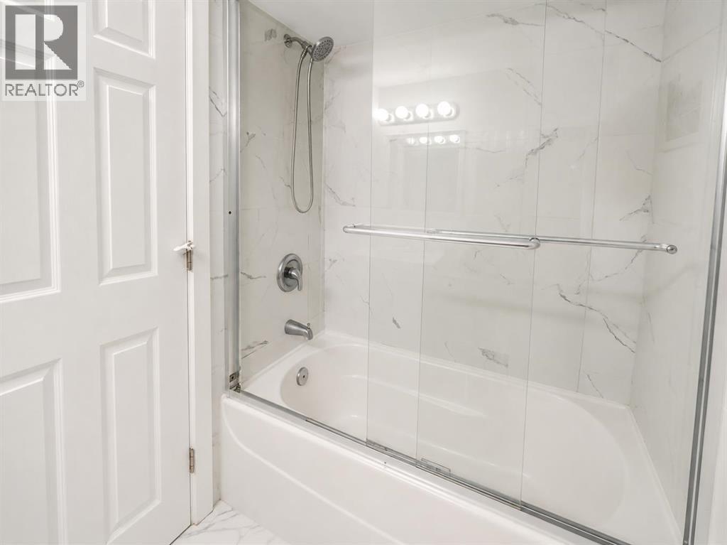 5806 Dalgleish Road NW - 28