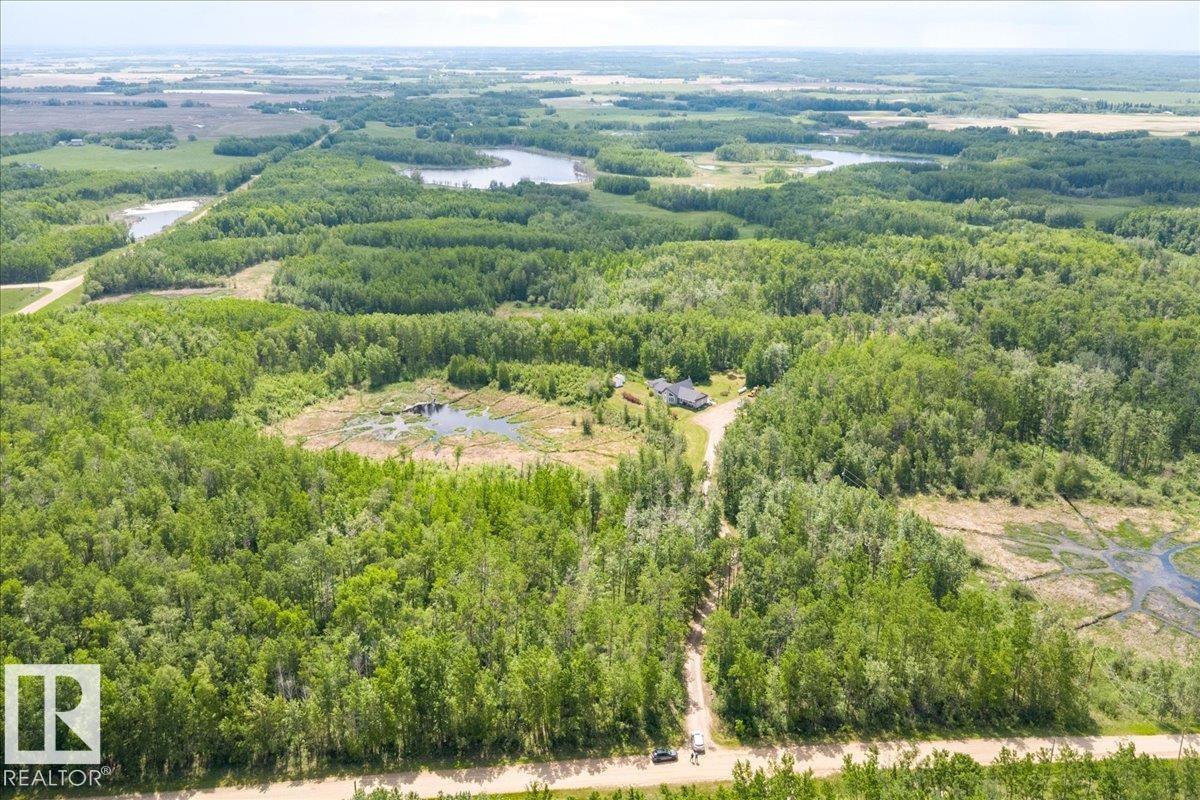 11, 52210 Range Road 192 — photo 32