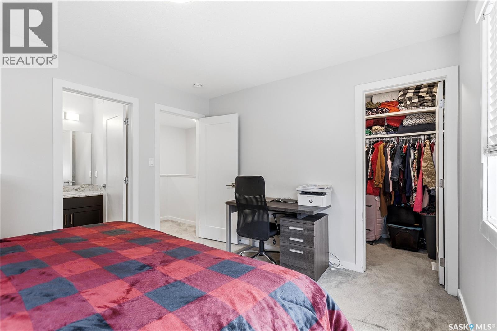 #122 2715 Narcisse DRIVE - 22
