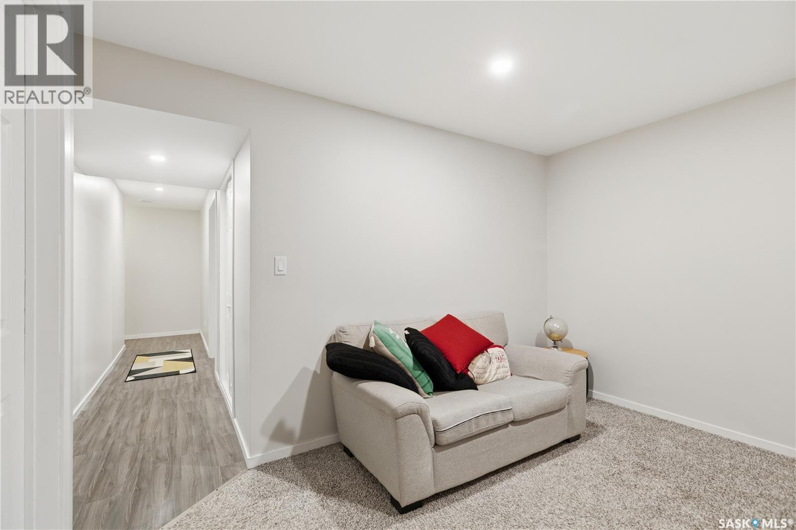 #122 2715 Narcisse DRIVE - 31