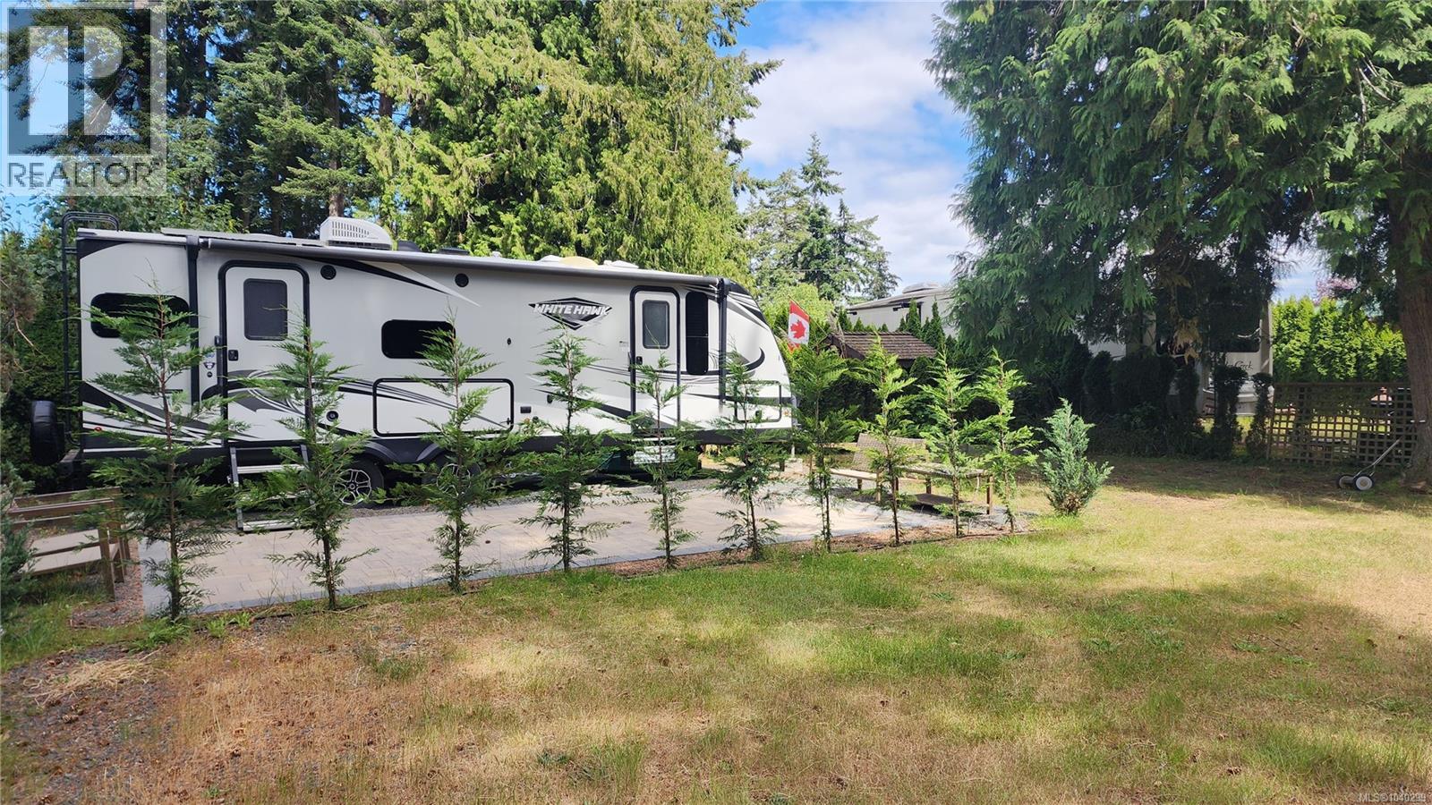 #34 6050 Island Hwy W - 6